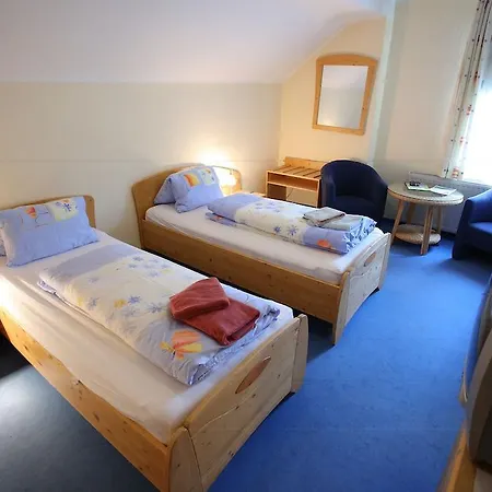 Gasthof Zimmervermietung Liesingtal 3*