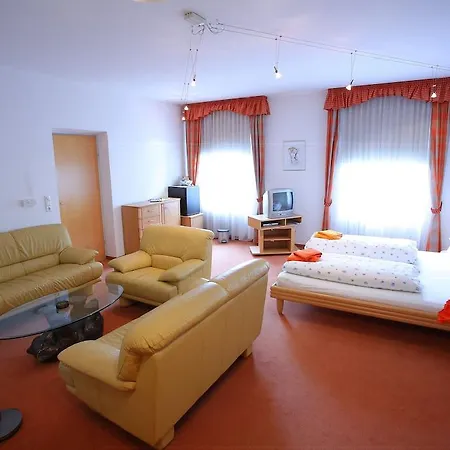 Gasthof Zimmervermietung Liesingtal 3*